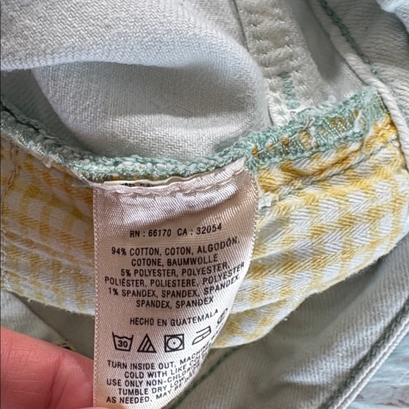 Anthropologie Pilcro Stet Light Wash Cuffed Shorts sz 25 - Picture 6 of 7